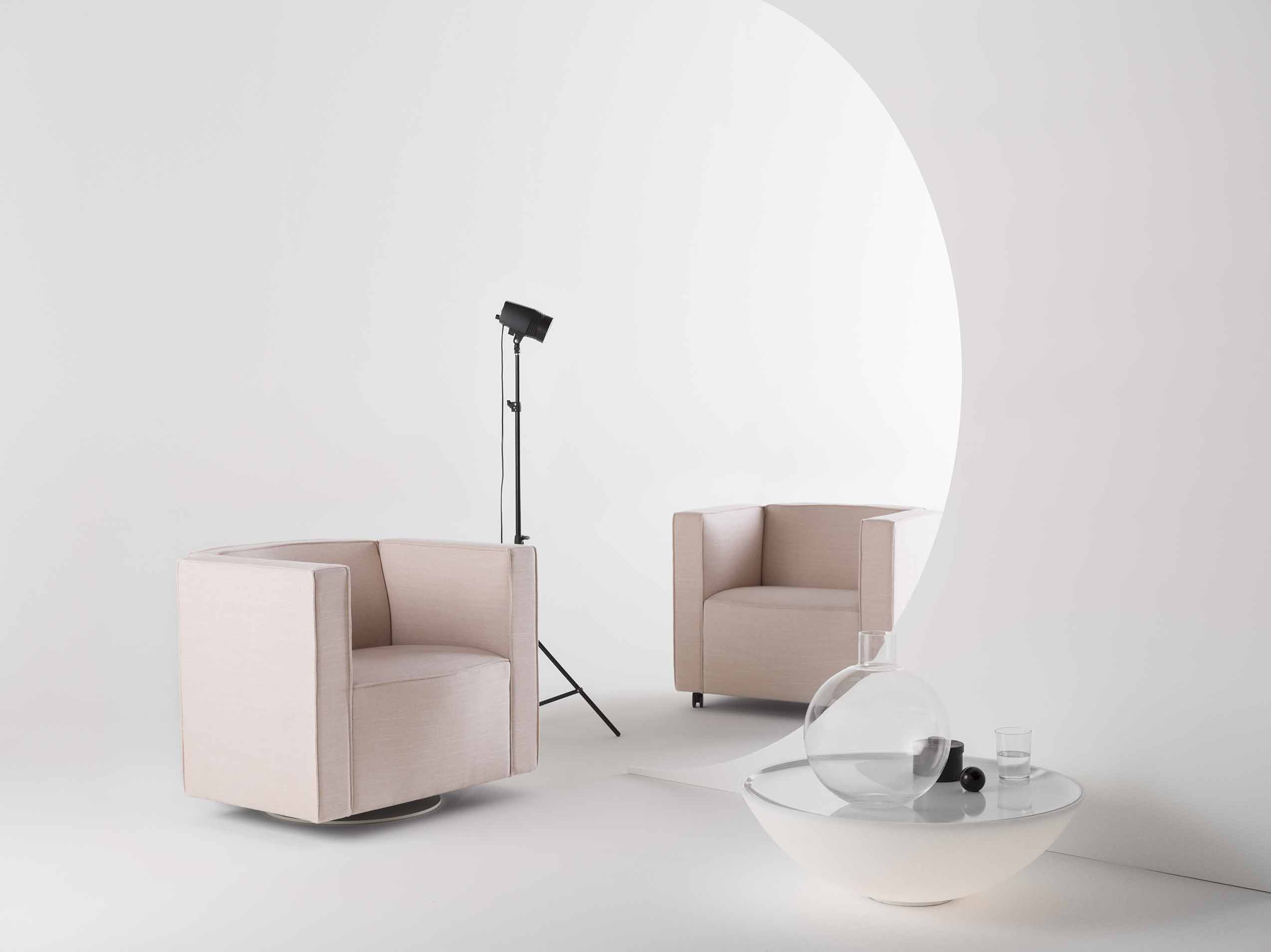 PAULINE_Pauline_Deltour_Offecct_photo_Björn-Ceder__06_resize