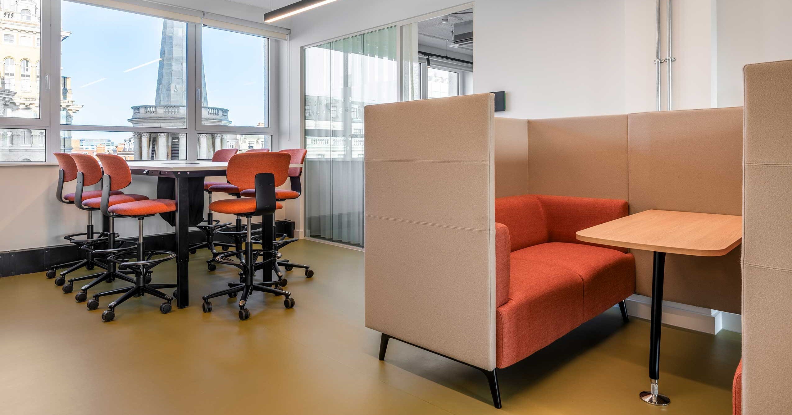 HÅG Tion and Connection Tryst seating in collaboration space at CEPI offices | Photo: Marek Sikora – Office Curator