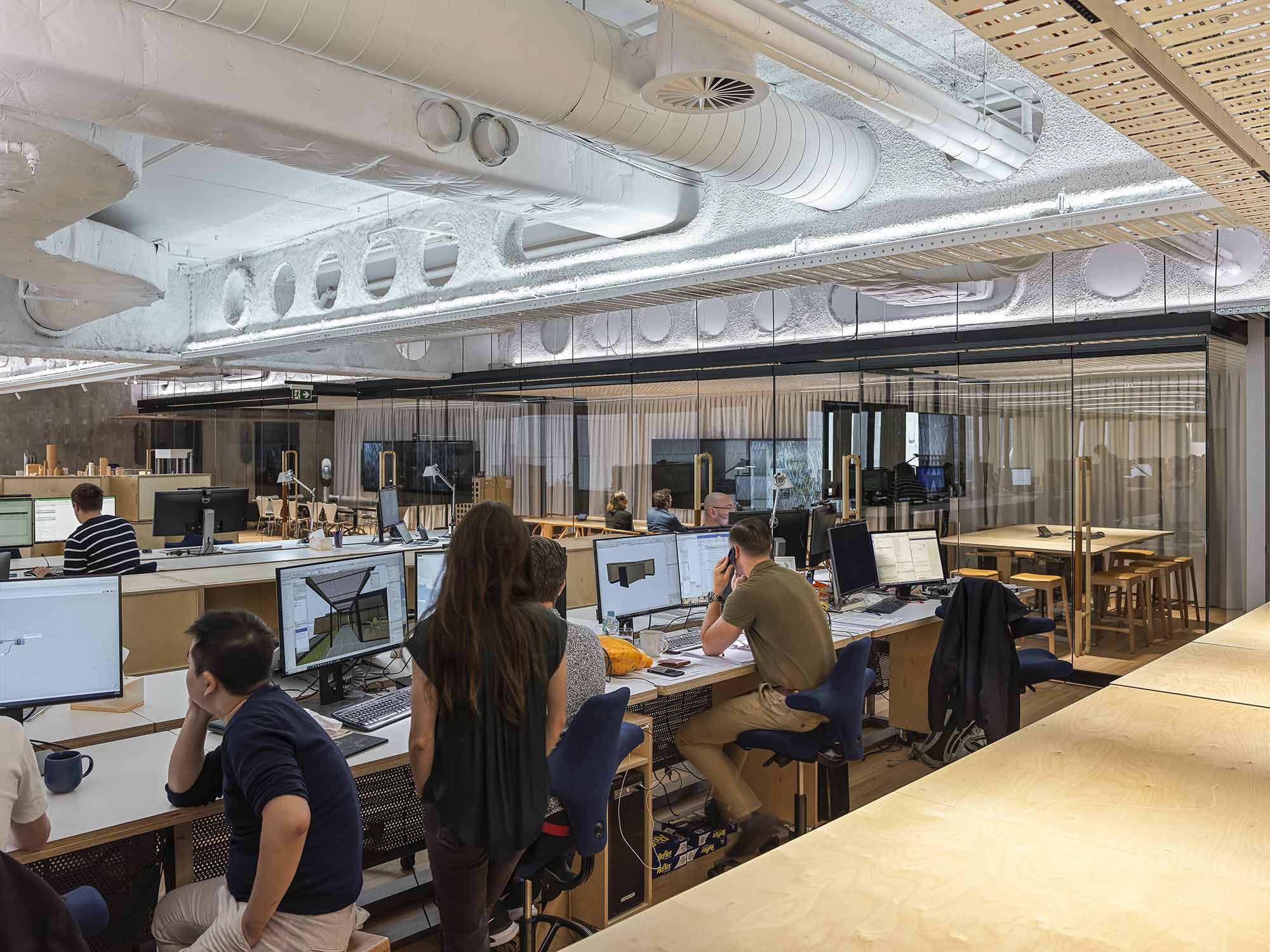 HÅG Capisco chairs in open workspace at Fitzpatrick & Partners office | Photo : Mark Syke