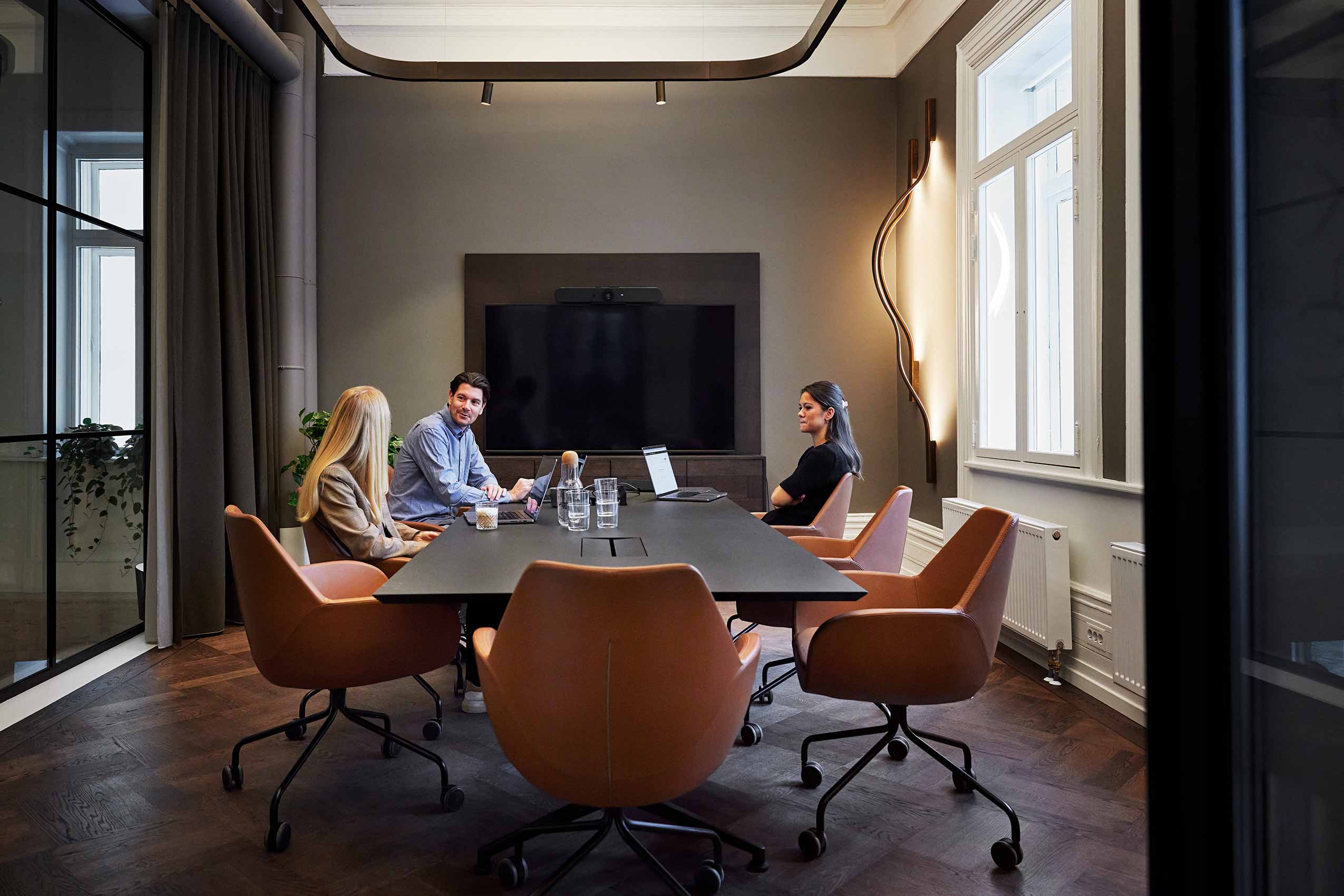 Profim Fan chairs in meeting room at Forte Digital Office | Photo: Lars Petter Pettersen