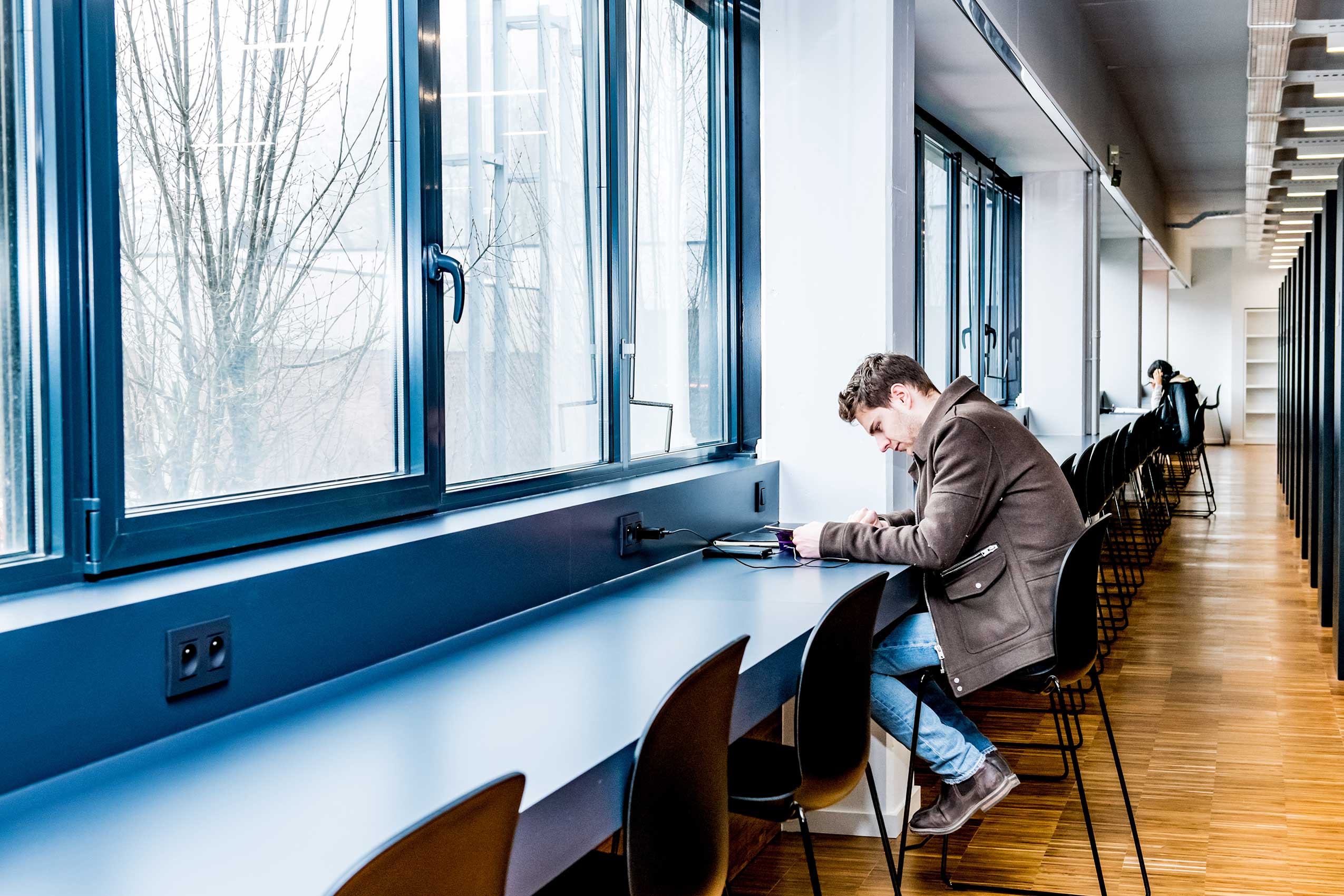 Profim Noor Up chairs in library study space at Hasselt University | Photo : Peter Van de Wile, Studio Laroue