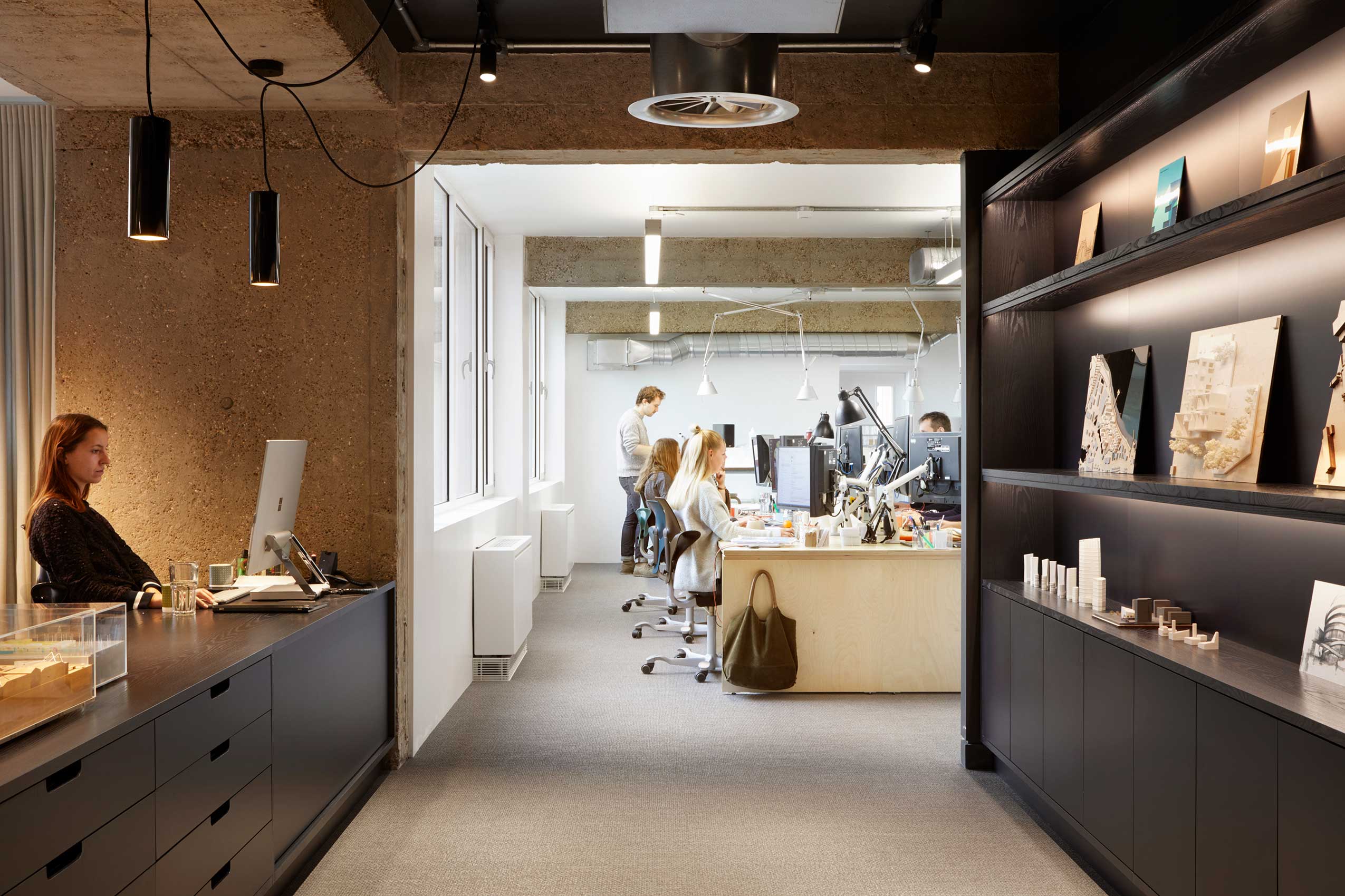 HÅG Capisco Puls chairs in office space at Jestico + Whiles, London | Photo : Jack Hobhouse