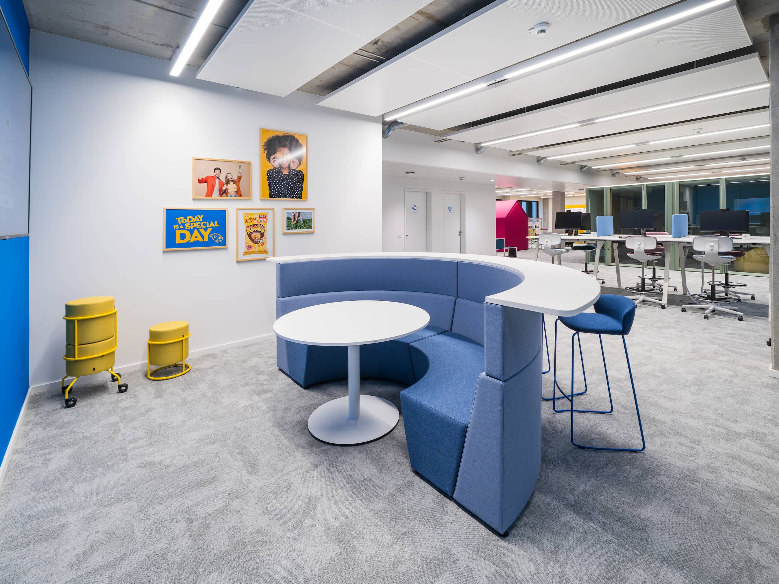 Interior of Lorenz office featuring Connection Clique soft seating. Photographer: Kristof Lemp, Darmstadt