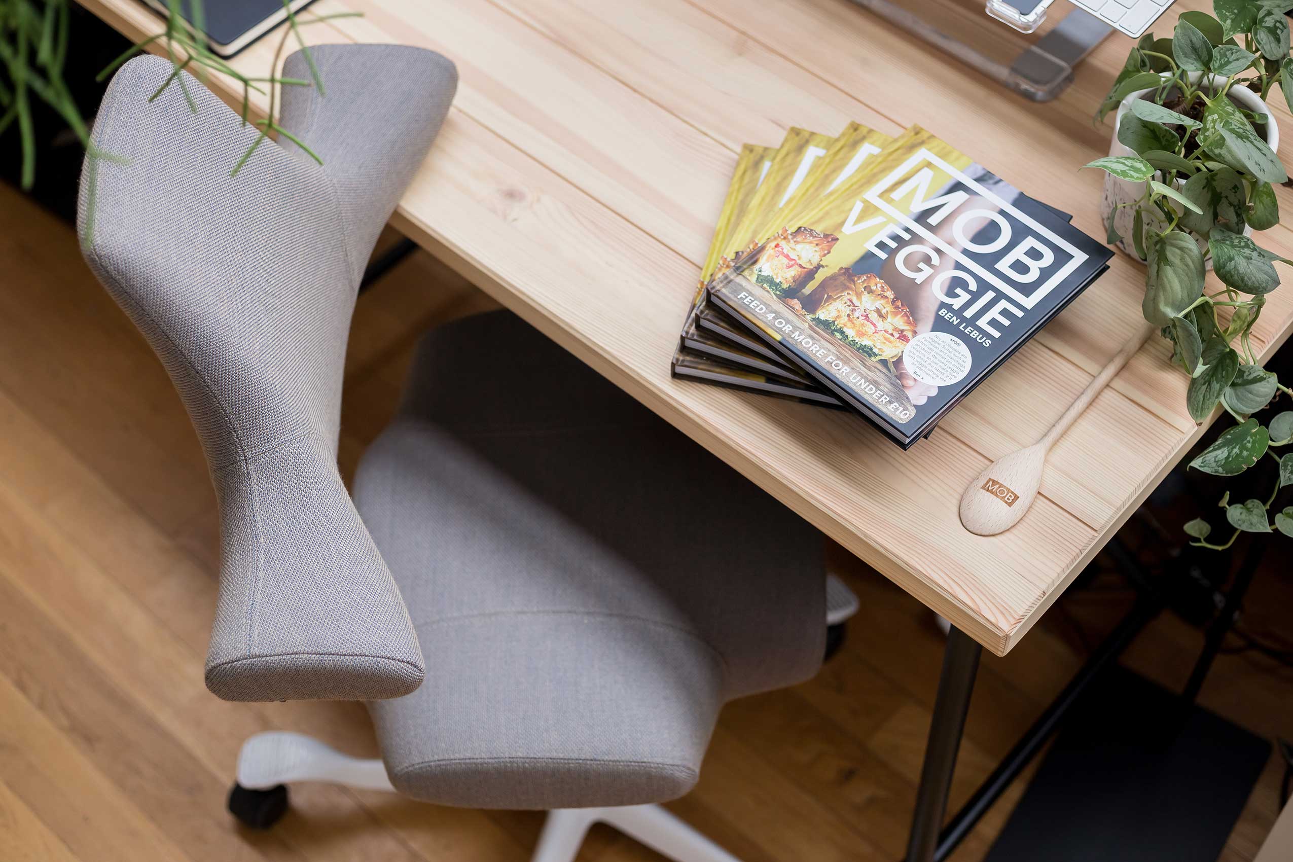 HÅG Capisco in office space at Mob Kitchen Offices | Photo : Tom Seward