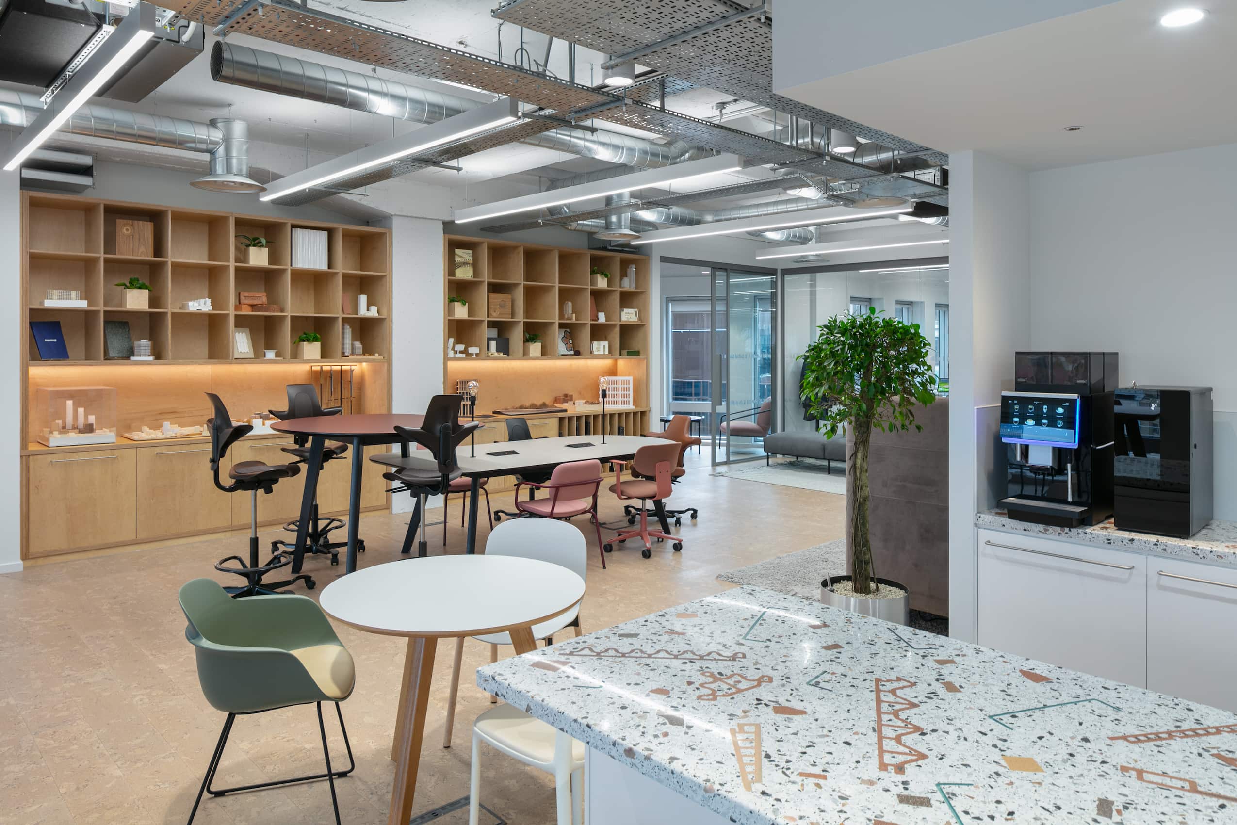 flokk-interior-case-study-sinpson-haugh-offecct-hag-profim-connection_16