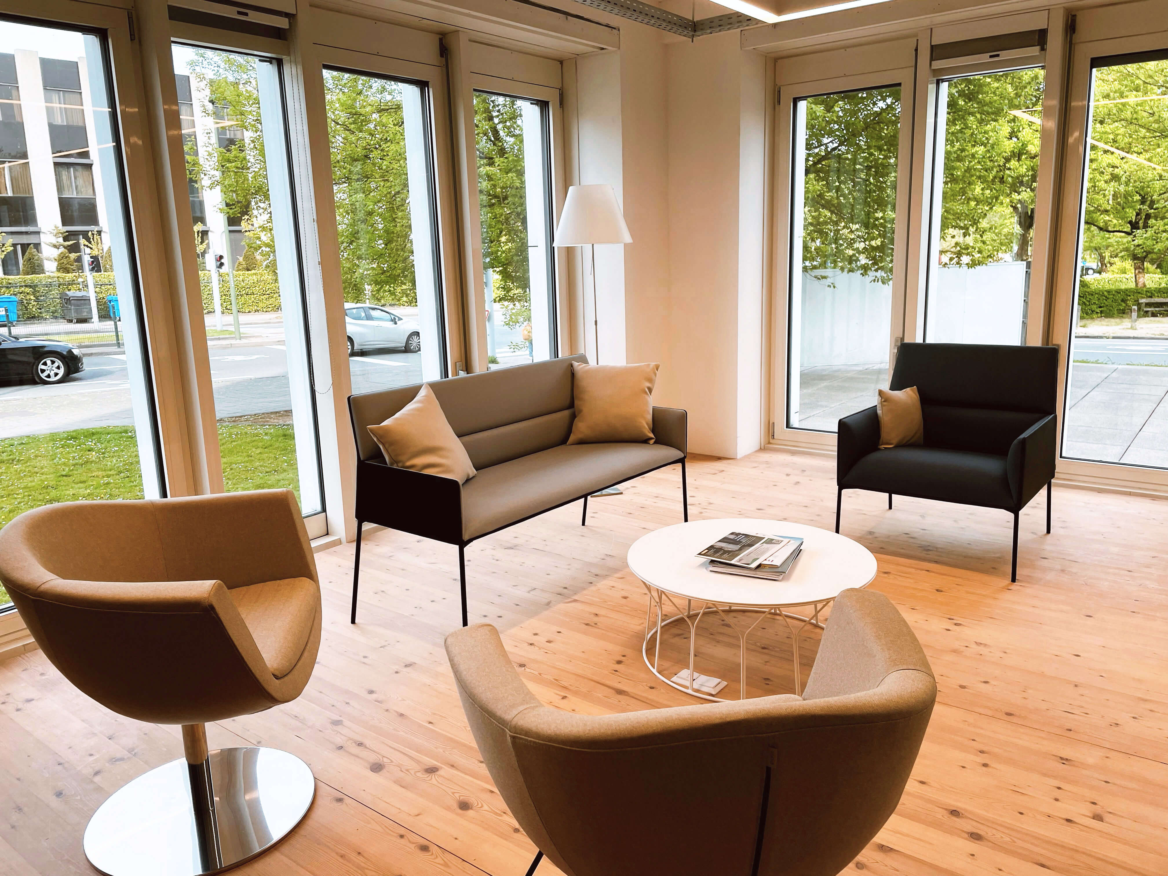 flokk-interior-showroom-brussels-belgium_01