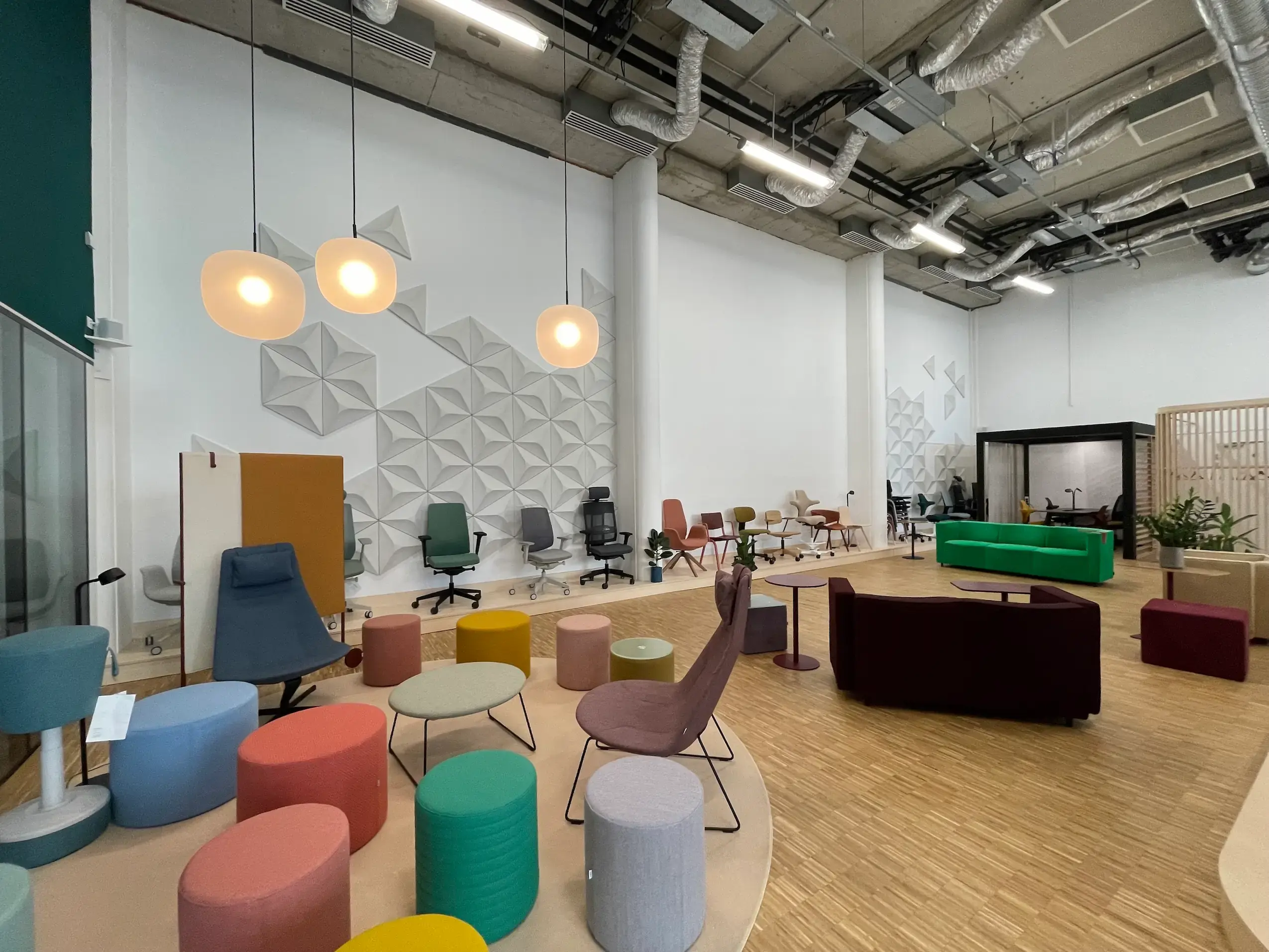 flokk-interoir-showroom-paris-france_01
