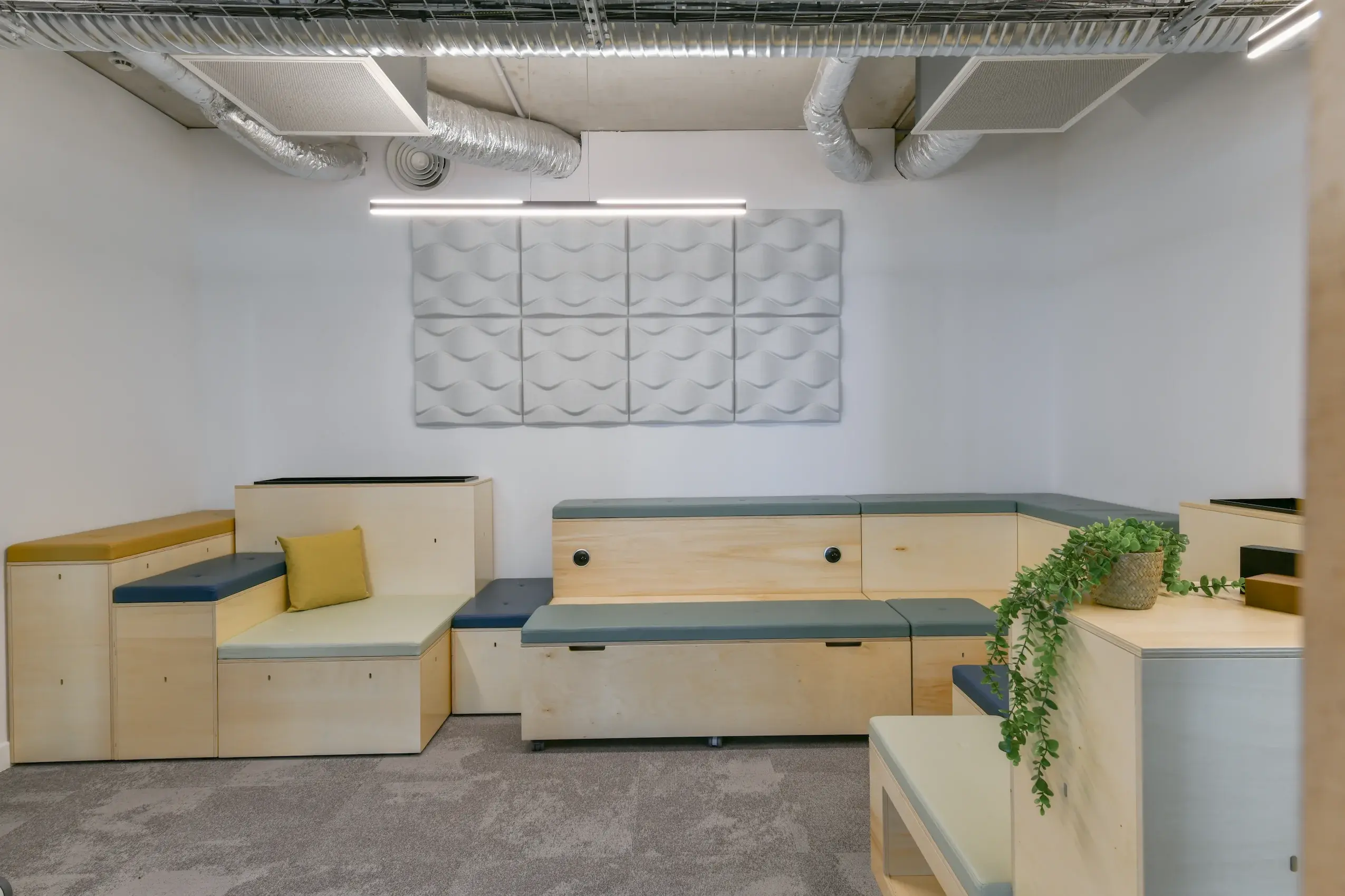 flokk-interoir-showroom-paris-france_12