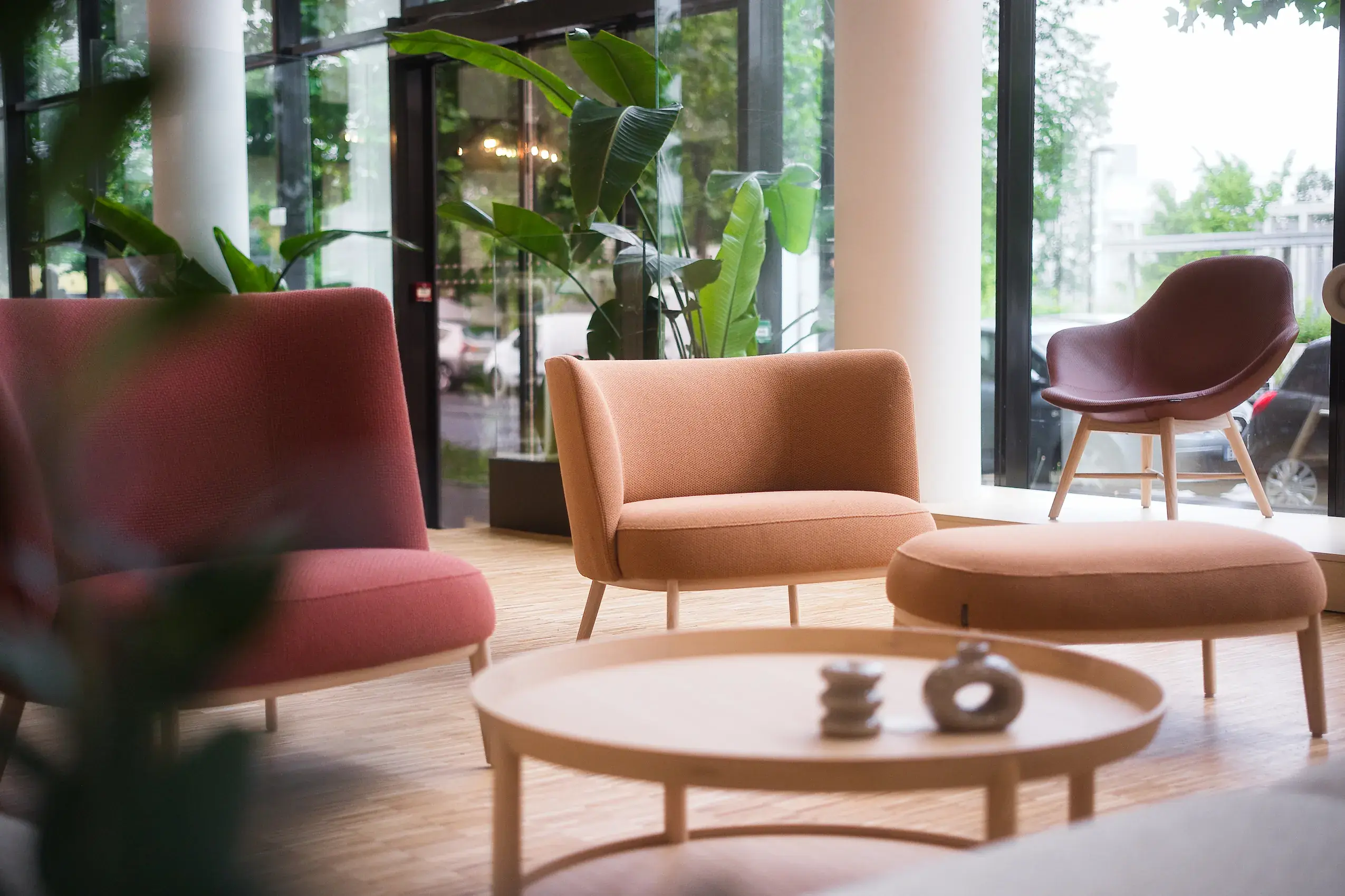 flokk-interoir-showroom-paris-france_17