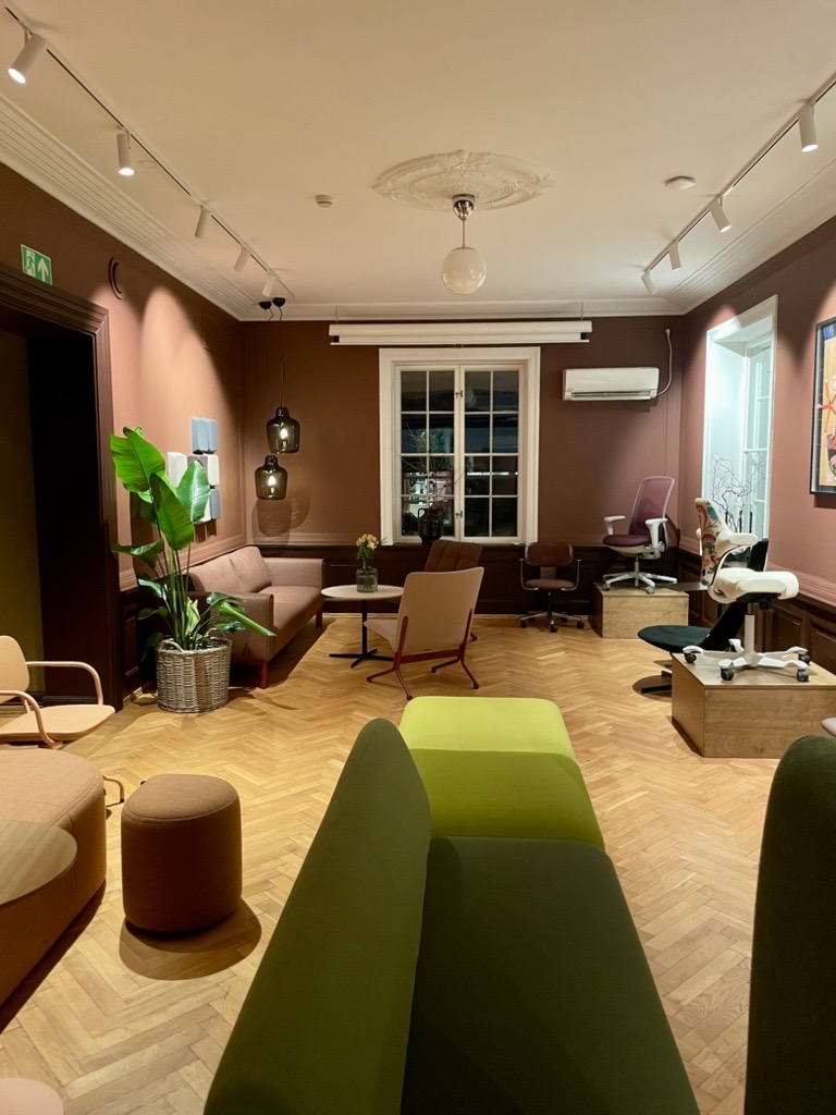 flokk-interior-showroom-trondheim-norway_06