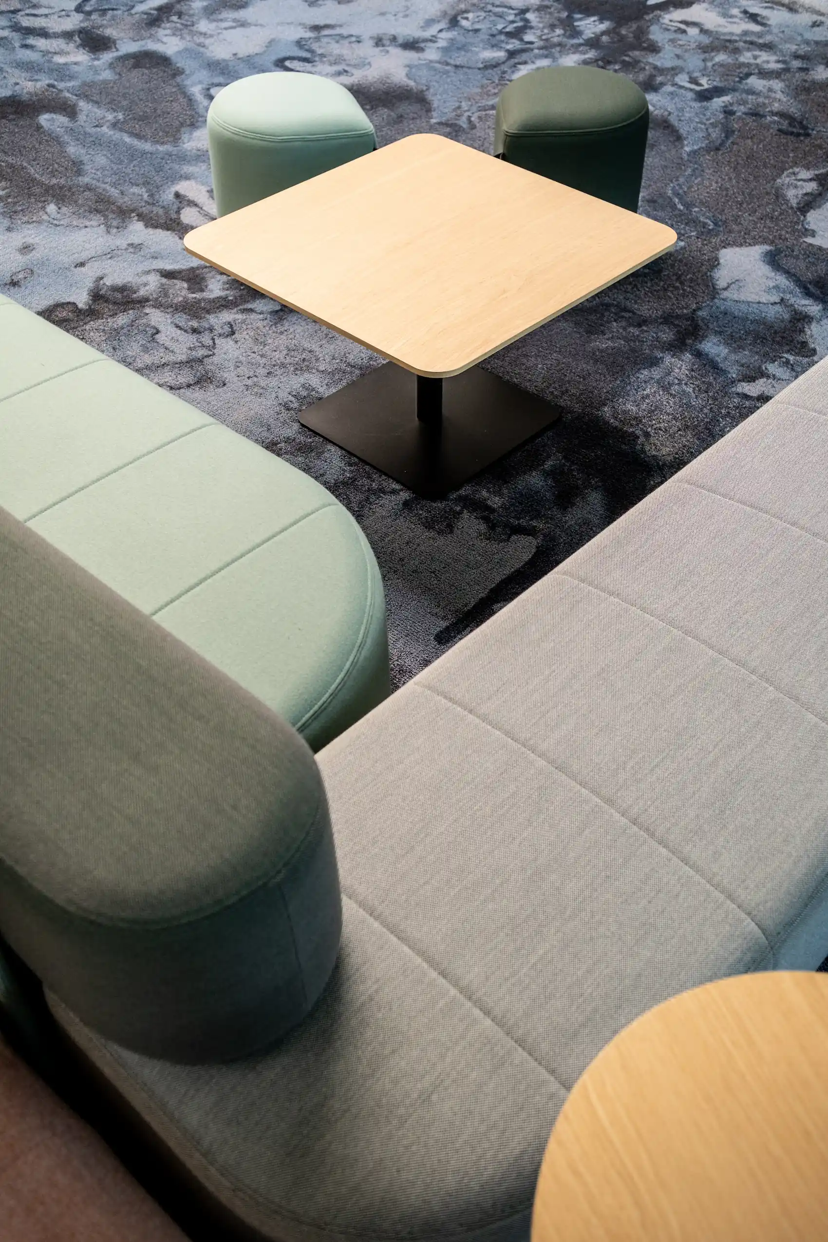 flokk-interior-showroom-turek-poland_10