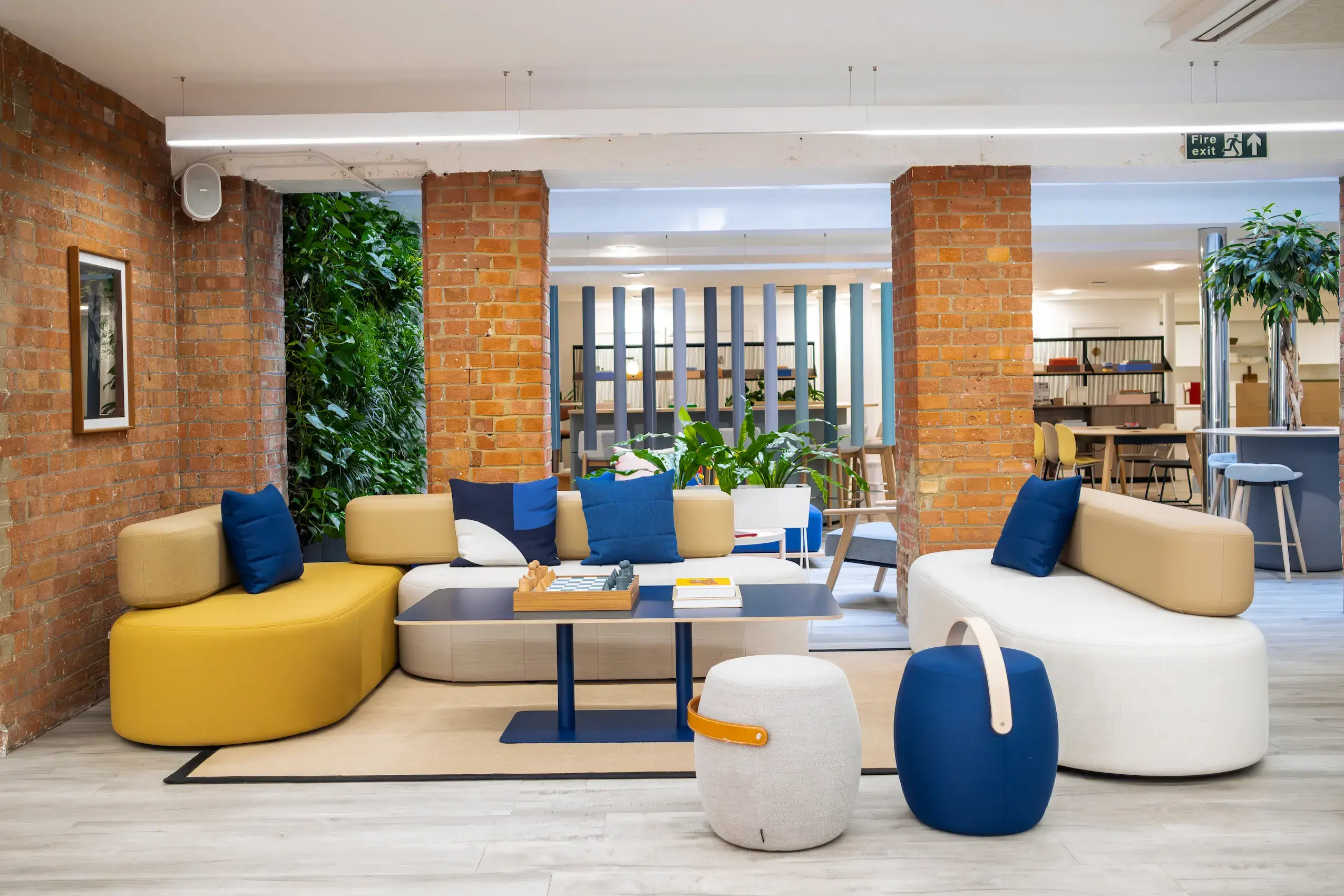 flokk-interior-london-showroom_11