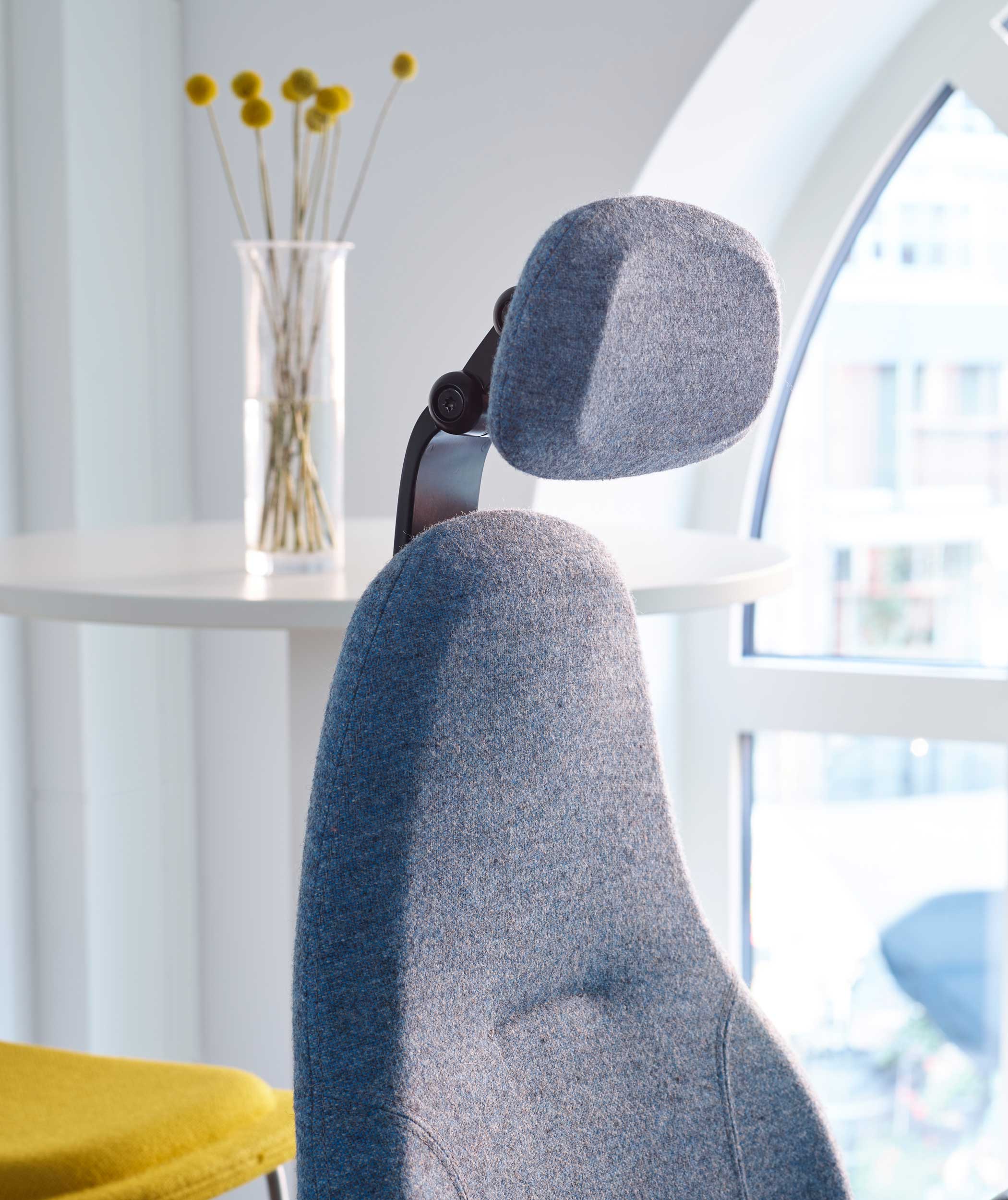 Close up of headrest of RH Mereo chair