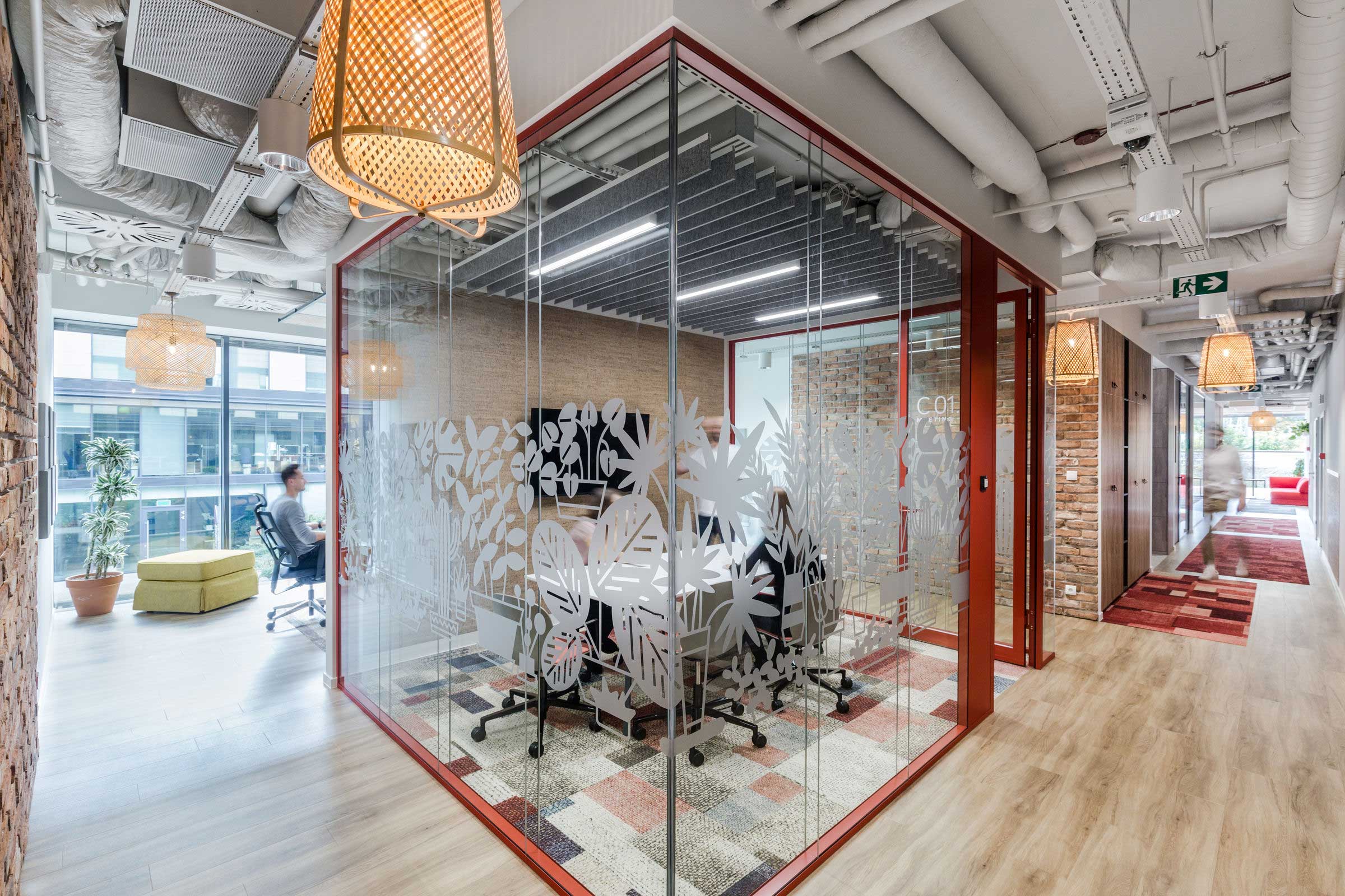 Profim Noor chairs in meeting room at Nordea offices | Photo : Adam Grzesik