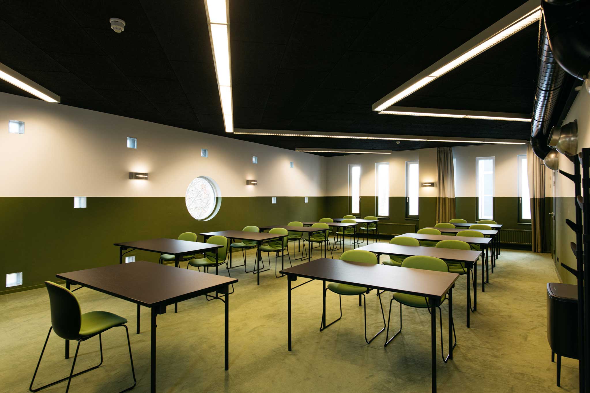 Profim Noor chairs in meeting rooms at Vaeshartelt hotel | Photo: Guy Houben