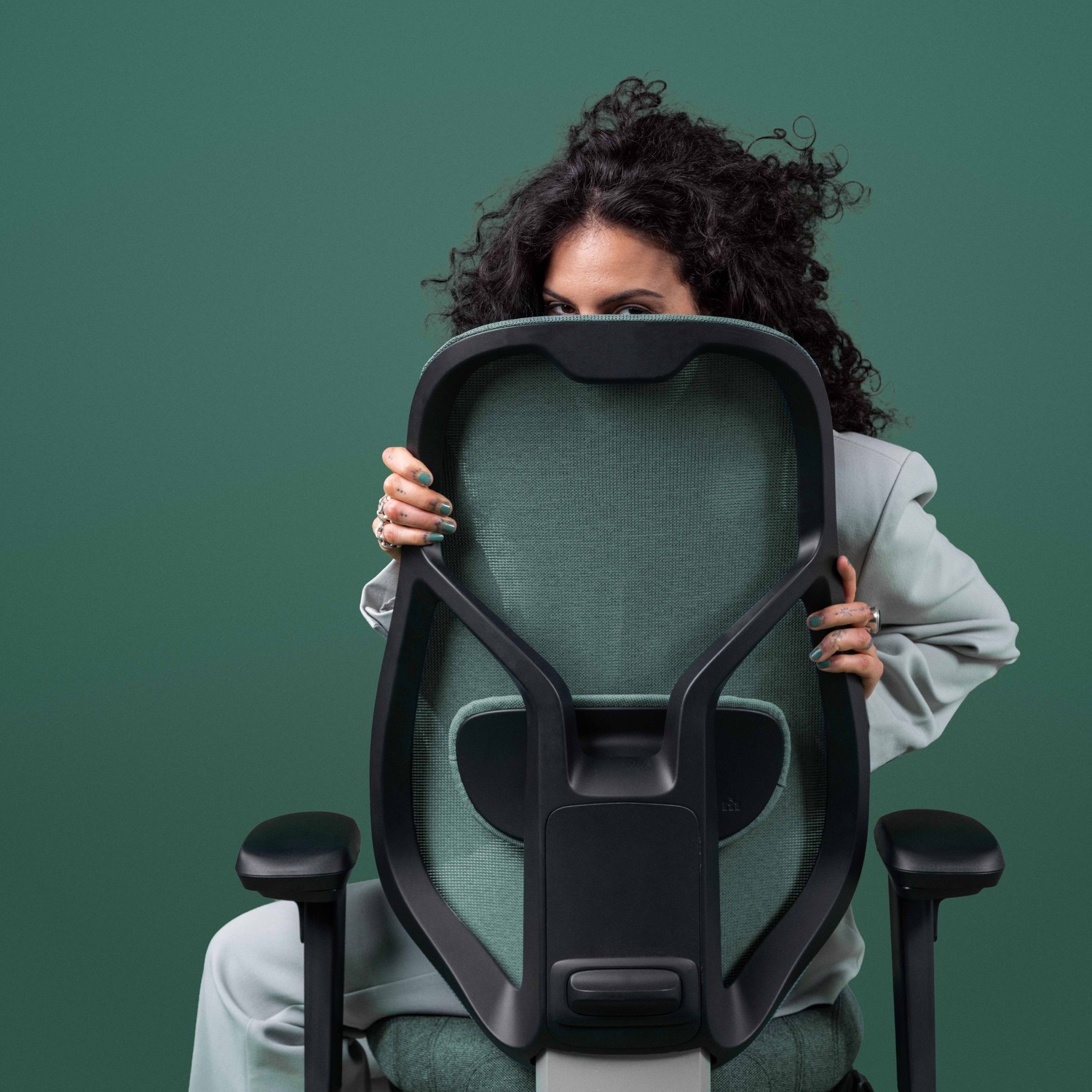 Flokk-Mereo-Mesh_Mineral-Green_DSCF4233_lowres-1